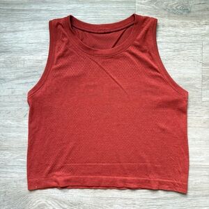 Lululemon Breeze By Muscle Cayenne Cropped Tank Top